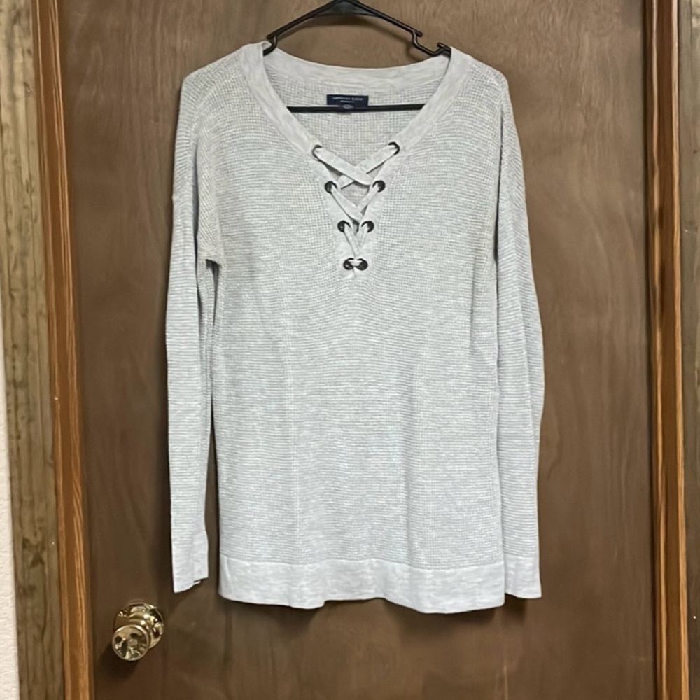 American Eagle Knit Sweater Small Grey Vneck